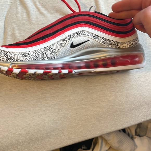 Jayson Tatum airmax 97 - Picture 3 of 4